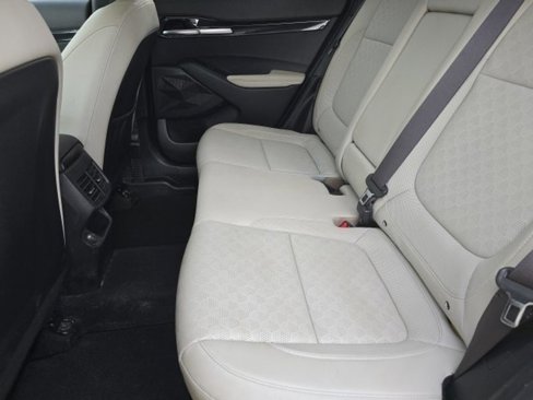Used 2021 Kia Seltos SX w/ SX Sunroof Package image 11
