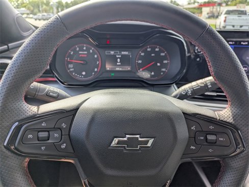 Used 2024 Chevrolet Trax RS w/ Driver Confidence Package image 28