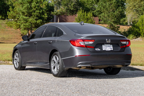 Used 2019 Honda Accord EX image 4