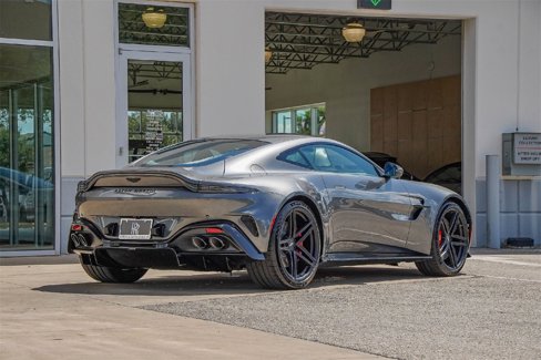 New 2026 Aston Martin V8 Vantage Coupe image 19