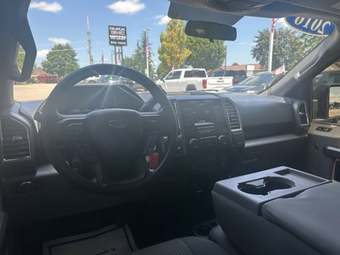 Used 2016 Ford F150 XLT image 21