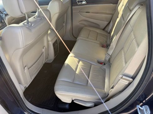 Used 2014 Jeep Grand Cherokee Limited image 28