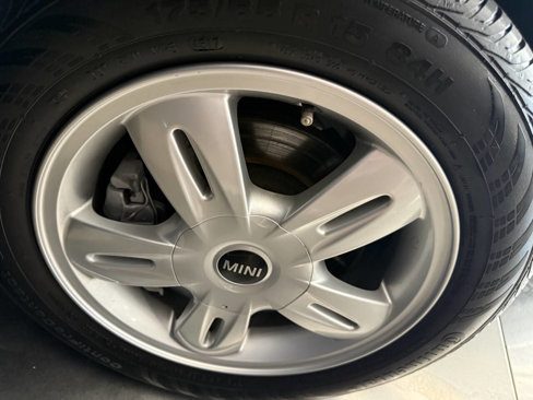 Used 2006 MINI Cooper Hardtop image 15