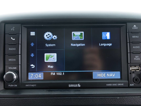 Used 2016 Chrysler Town & Country Touring image 35
