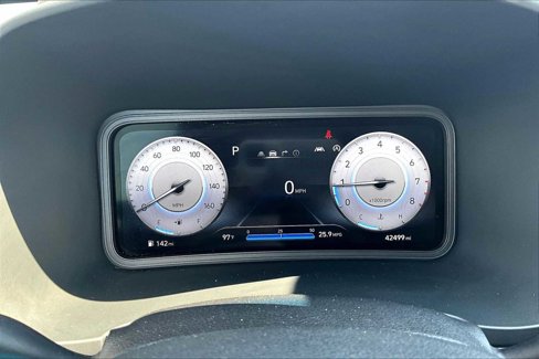 Certified 2022 Hyundai Kona Limited image 25