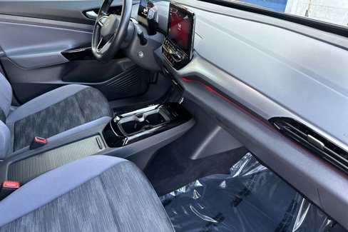 Certified 2021 Volkswagen ID.4 Pro image 16