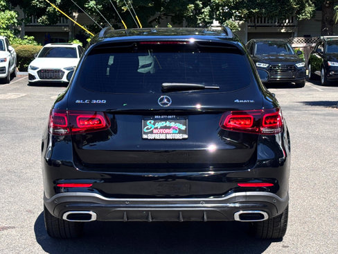 Used 2021 Mercedes-Benz GLC 300 4MATIC w/ AMG Line image 9