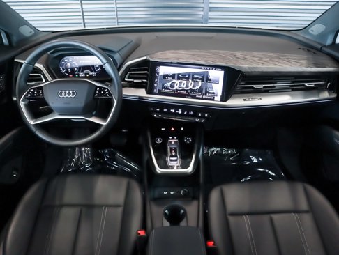 Certified 2023 Audi Q4 e-tron Premium Plus image 10