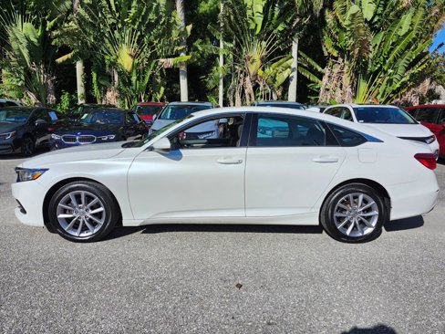 Certified 2022 Honda Accord LX image 4