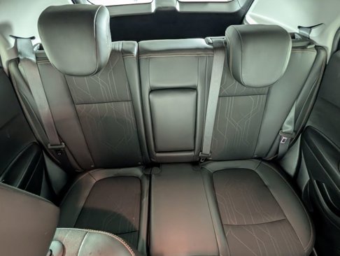 Certified 2022 Chevrolet Trax LT w/ LT Convenience Package image 28