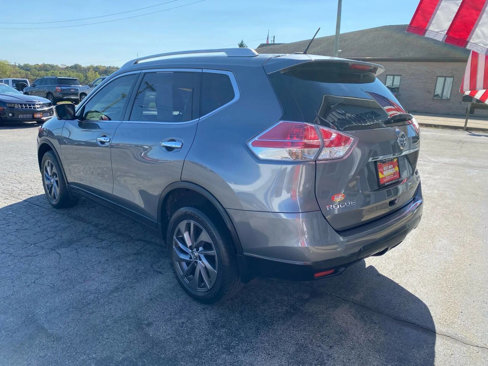 Used 2016 Nissan Rogue SL image 5