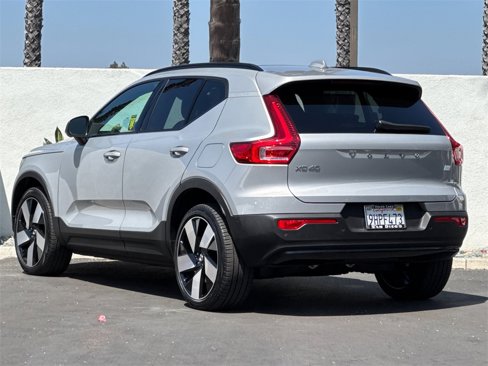 Certified 2023 Volvo XC40 Recharge Ultimate image 3