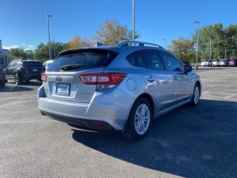 Used 2018 Subaru Impreza 2.0i Premium image 7