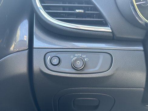Used 2019 Buick Encore Preferred image 22