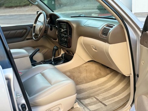 Used 2000 Toyota Land Cruiser image 21