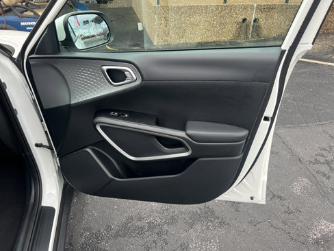 Used 2025 Kia Soul S image 26
