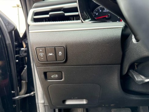 Used 2022 Kia K5 GT-Line w/ GT-Line FWD Premium Package image 16