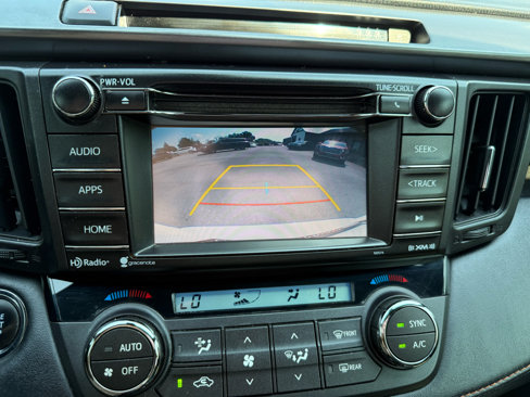 Used 2017 Toyota RAV4 SE image 35