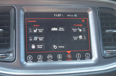 Used 2017 Dodge Challenger SXT Plus image 9