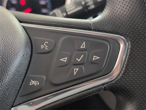 Used 2020 Chevrolet Equinox LT image 16