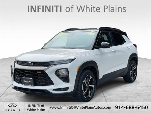 Used 2022 Chevrolet TrailBlazer RS w/ Technology Package image 2