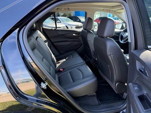 Used 2018 Chevrolet Equinox Premier image 10