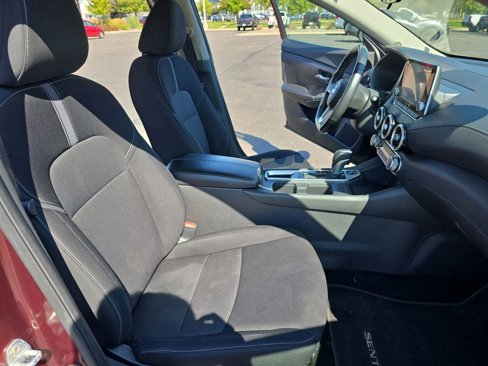 Used 2022 Nissan Sentra SV image 12