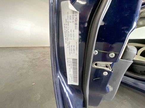 Used 2015 Dodge Dart Limited w/ Technology Group image 32