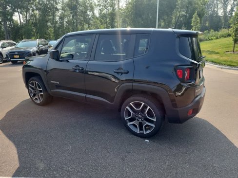 Used 2020 Jeep Renegade Sport image 4