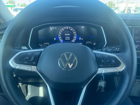 Used 2024 Volkswagen Jetta S image 28
