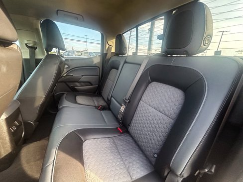 Used 2022 Chevrolet Colorado Z71 image 21