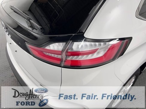 Used 2024 Ford Edge SEL image 13