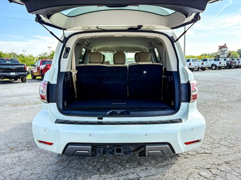 Used 2020 Nissan Armada SL image 16