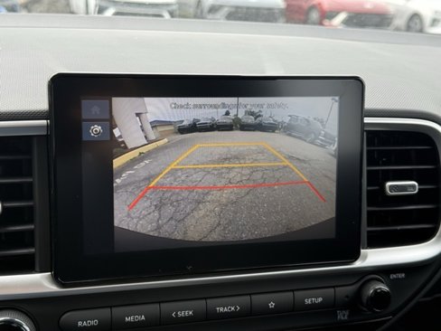 New 2025 Hyundai Venue SE image 27