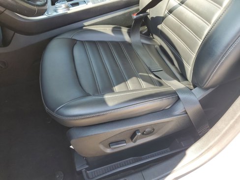 Used 2023 Ford Edge SEL image 14