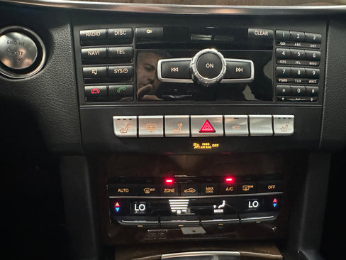 Used 2014 Mercedes-Benz E 350 Sedan image 36