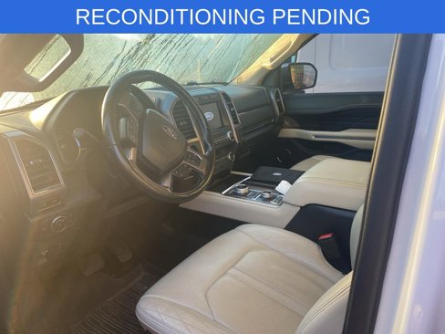Used 2018 Ford Expedition Platinum image 9
