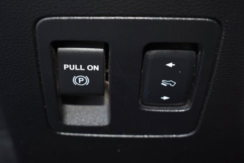 Used 2018 Ford F150 Platinum w/ Equipment Group 701A Luxury image 15