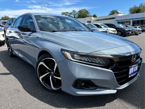 Used 2022 Honda Accord Sport image 2