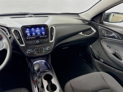 Used 2023 Chevrolet Malibu LT image 23