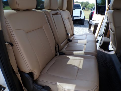 Used 2016 Ford F250 Lariat w/ Lariat Ultimate Package image 6