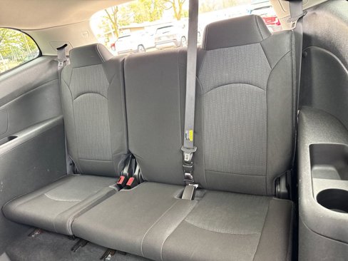 Used 2017 Chevrolet Traverse LT w/ Style and Technology Package image 31