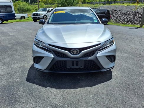 Used 2020 Toyota Camry SE image 8