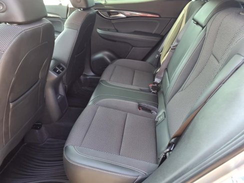Used 2023 Buick Envision Preferred image 15