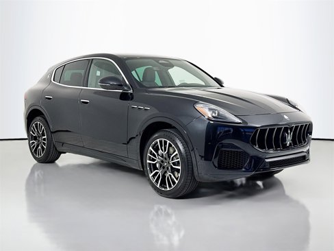 New 2025 Maserati Grecale GT image 1