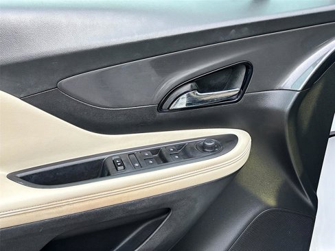 Used 2017 Buick Encore Essence image 19