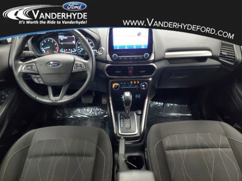 Used 2020 Ford EcoSport SE image 9