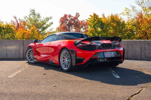 Used 2022 McLaren 765LT image 8