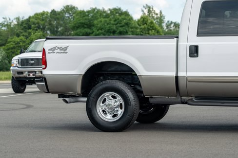 Used 2002 Ford F350 Lariat image 10