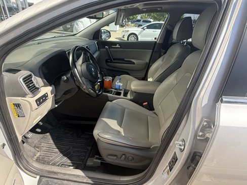 Used 2017 Kia Sportage EX w/ EX Technology Package image 5